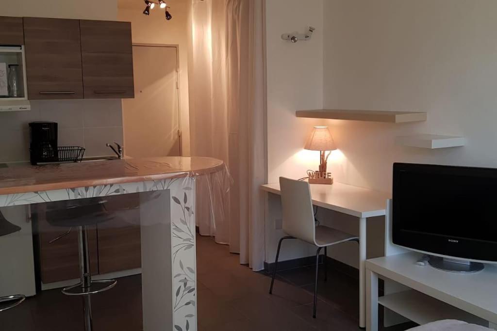 Appartamento Cosy flat Bussy-Saint-Georges Esterno foto